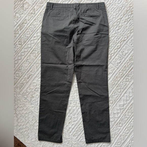 Everlane Men's Charcoal Chinos - Picture 5 of 6